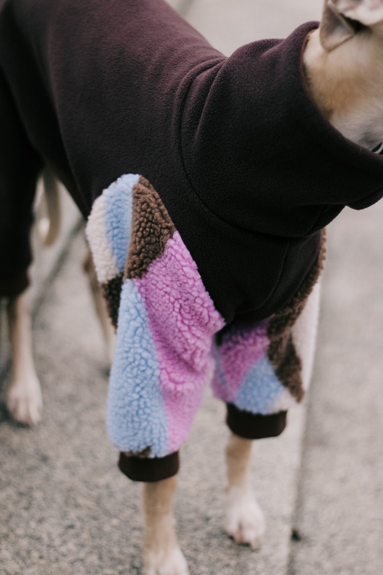 Fleece 4-Leg Jumpsuit Dark Brown Abstract